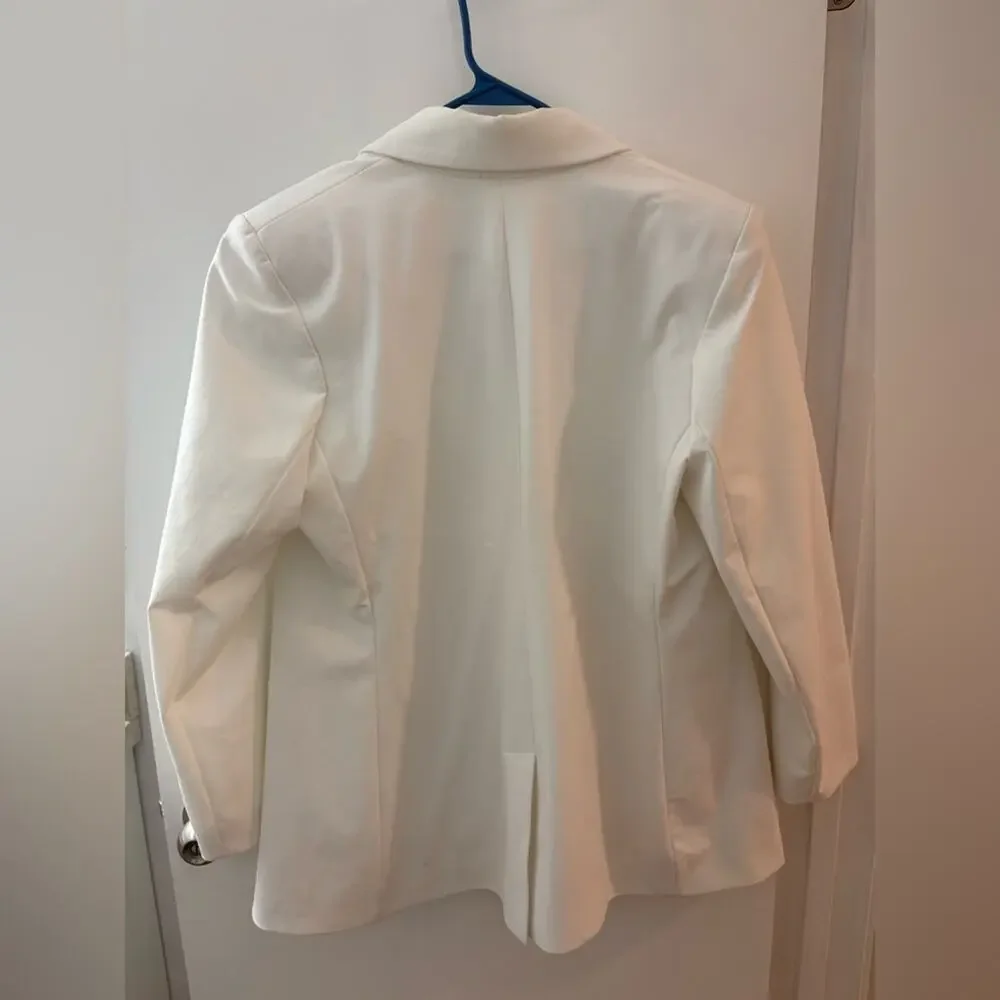 Express blazer with gold buttons - Picture 6 of 12